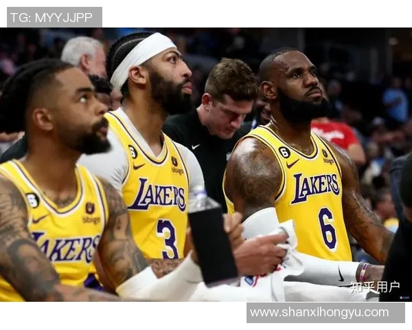 湖人对决老鹰精彩回顾双方球星表现引发热议 湖人对决老鹰精彩回顾双方球星表现引发热议